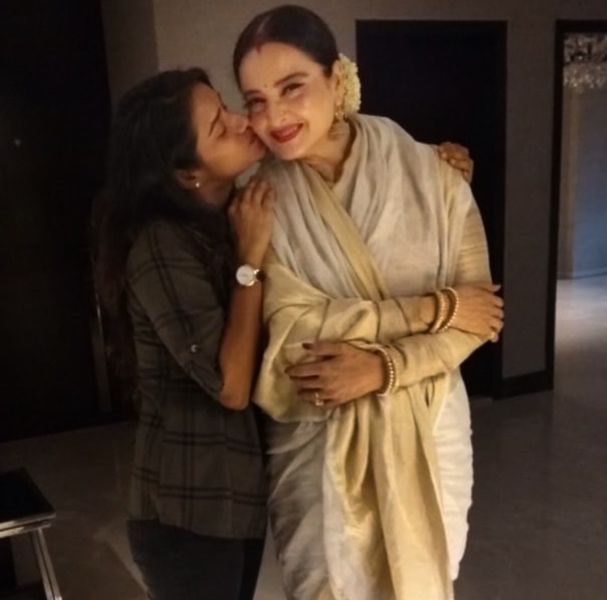 Diiksha Nagpal with Indian actress Rekha (right)